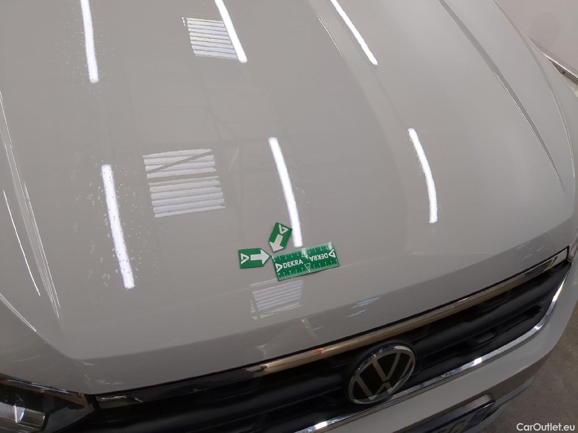  Volkswagen  T-ROC  Life 2.0 TDI 150CV BVA7 E6d #4