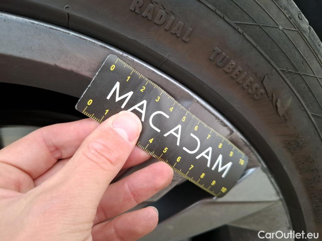  Volkswagen  Tiguan  R-Line Exclusive eHybrid 1.4 TSI 245CV BVA6 E6d #24