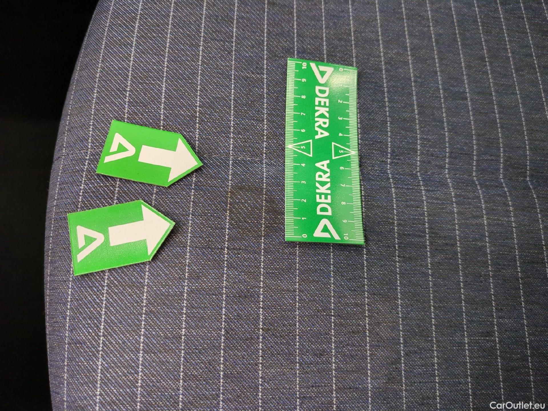  Peugeot  208  Premium 1.5 HDi 100CV BVM6 E6d #2