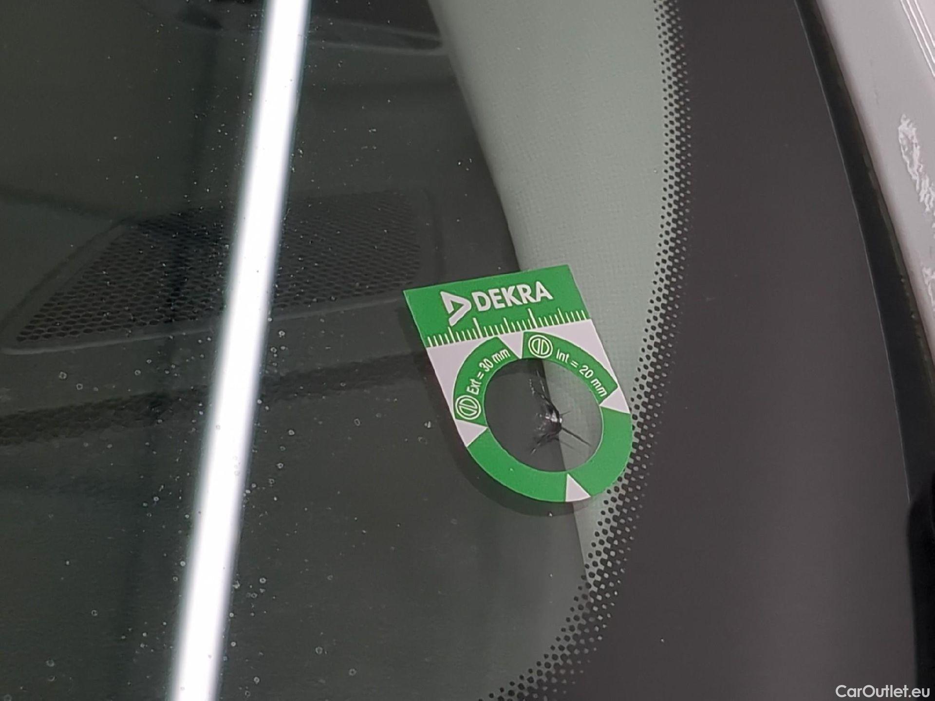  Renault  Megane  IV Berline 5 ptes. Société Air Nav 1.5 dCi 90CV BVM6 E6 #11