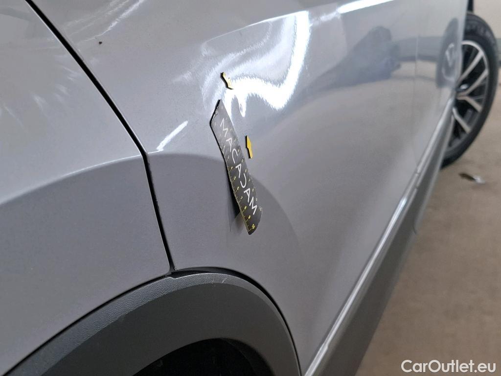  Volkswagen  Tiguan VOLKSWAGEN  Allspace / 2017 / 5P / SUV 2.0 TDI 150 DSG7 Confortline Business #28