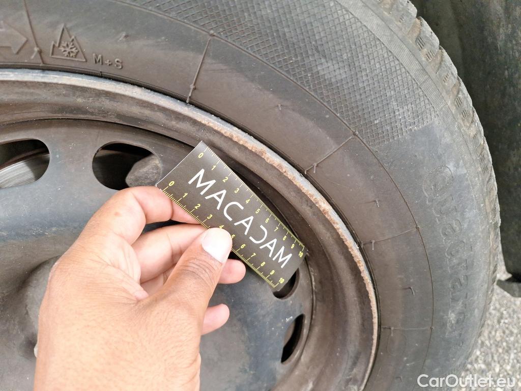  Peugeot  Partner  L1 Premium Pack 1.6 PURETECH 100CV BVM5 E6 #57