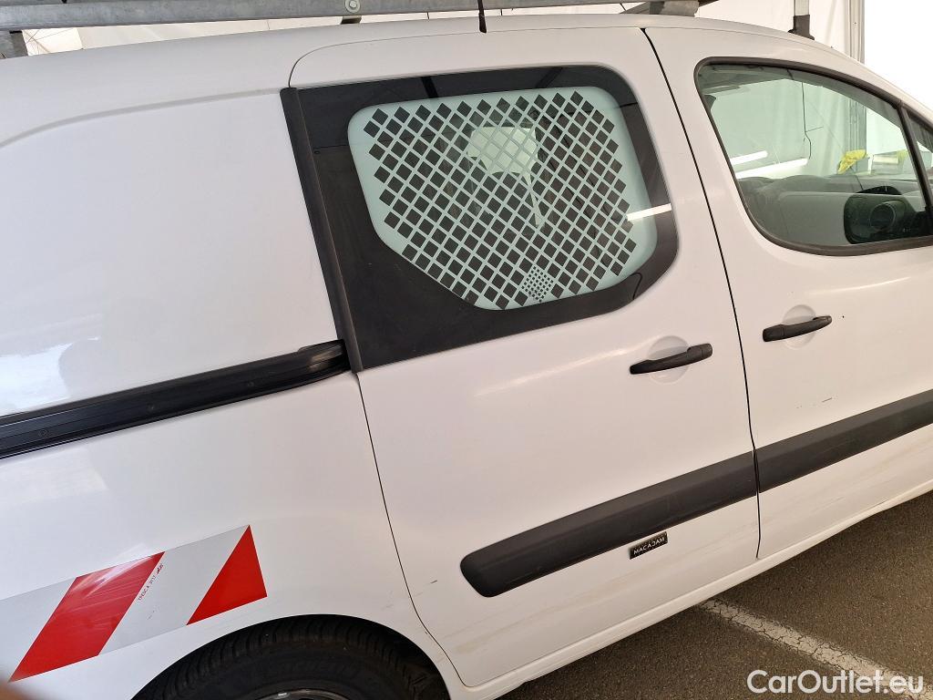  Peugeot  Partner  L1 Premium Pack 1.6 PURETECH 100CV BVM5 E6 #82