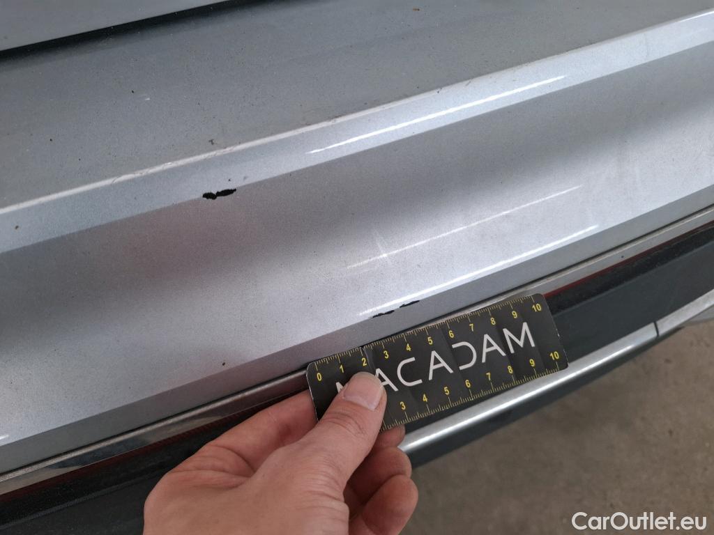  Volkswagen  Tiguan VOLKSWAGEN  / 2020 / 5P / SUV 1.5 TSI 150 DSG7 Elegance #8