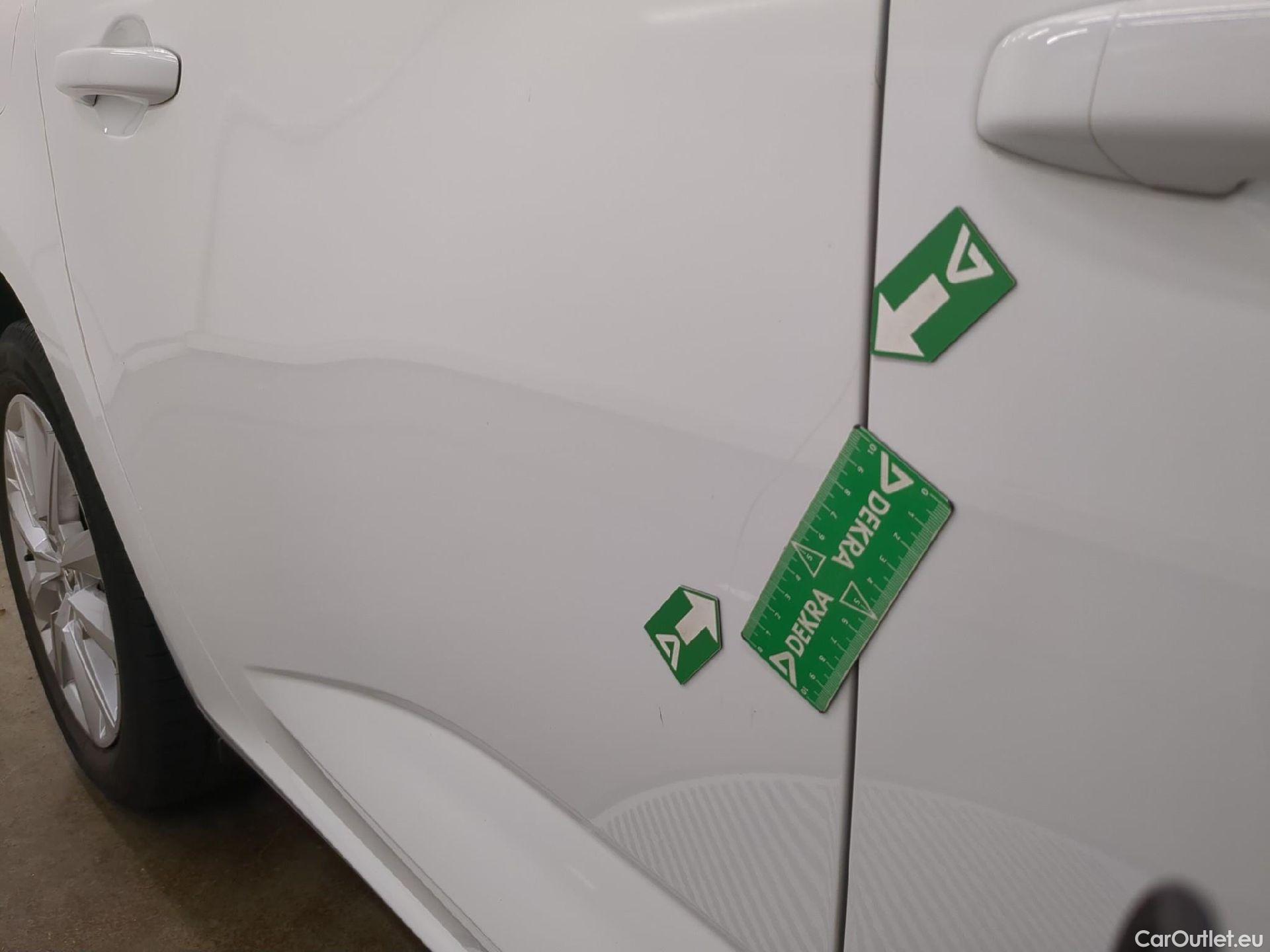  Renault  Megane  IV Berline 5 ptes. Société Air Nav 1.5 dCi 90CV BVM6 E6 #18