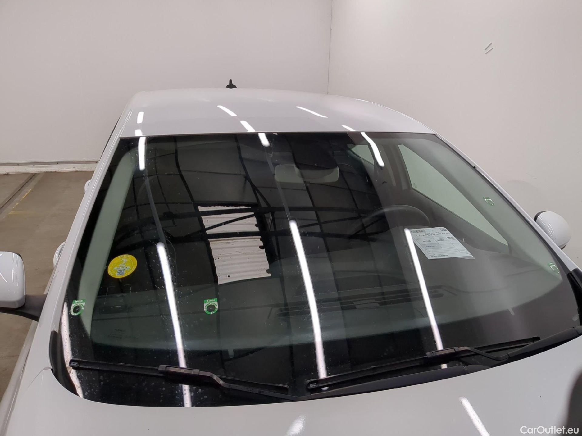  Renault  Megane  IV Berline 5 ptes. Société Air Nav 1.5 dCi 90CV BVM6 E6 #12