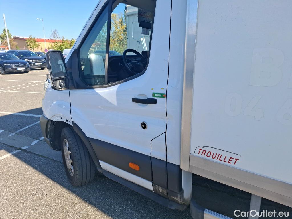  Ford  Transit FORD  / 2019 / 2P / Châssis cabine T 350 L4 TREND B 2.0 ecob 130 HDT #1