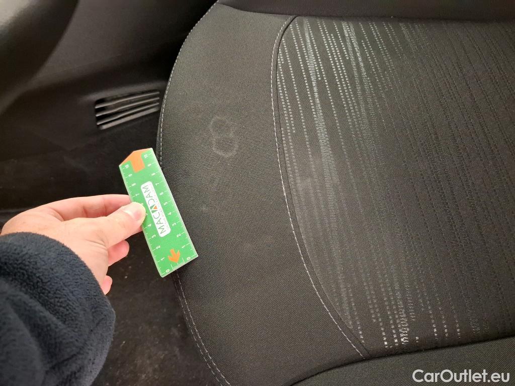  Peugeot  208  Affaire Premium Pack 1.5 HDi 100CV BVM5 E6dT #4