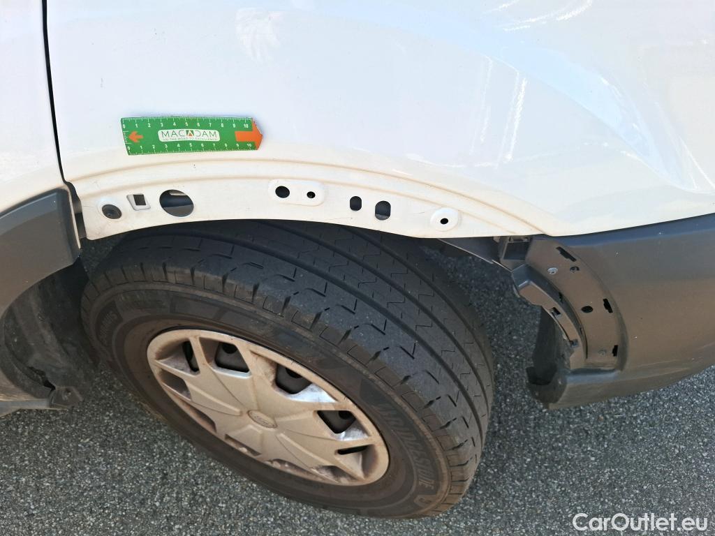  Ford  Transit FORD  / 2019 / 2P / Châssis cabine T 350 L4 TREND B 2.0 ecob 130 HDT #9