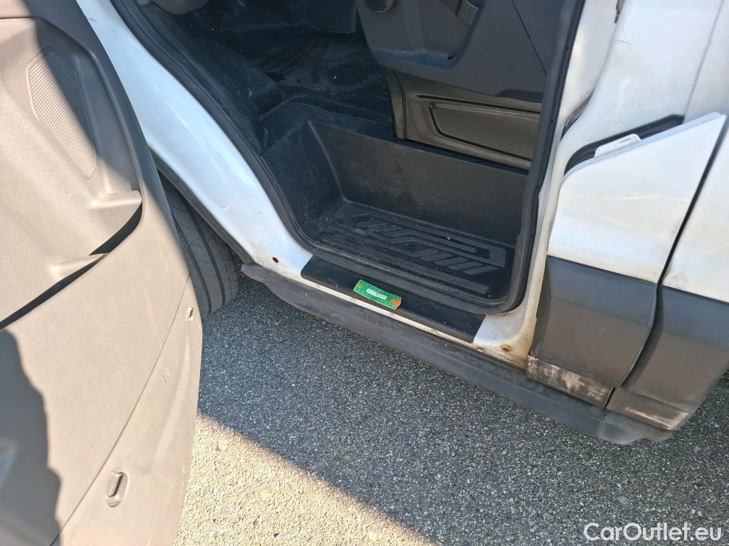  Ford  Transit FORD  / 2019 / 2P / Châssis cabine T 350 L4 TREND B 2.0 ecob 130 HDT #16