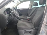  Volkswagen  Tiguan VOLKSWAGEN  / 2020 / 5P / SUV 1.5 TSI 150 DSG7 Elegance #8