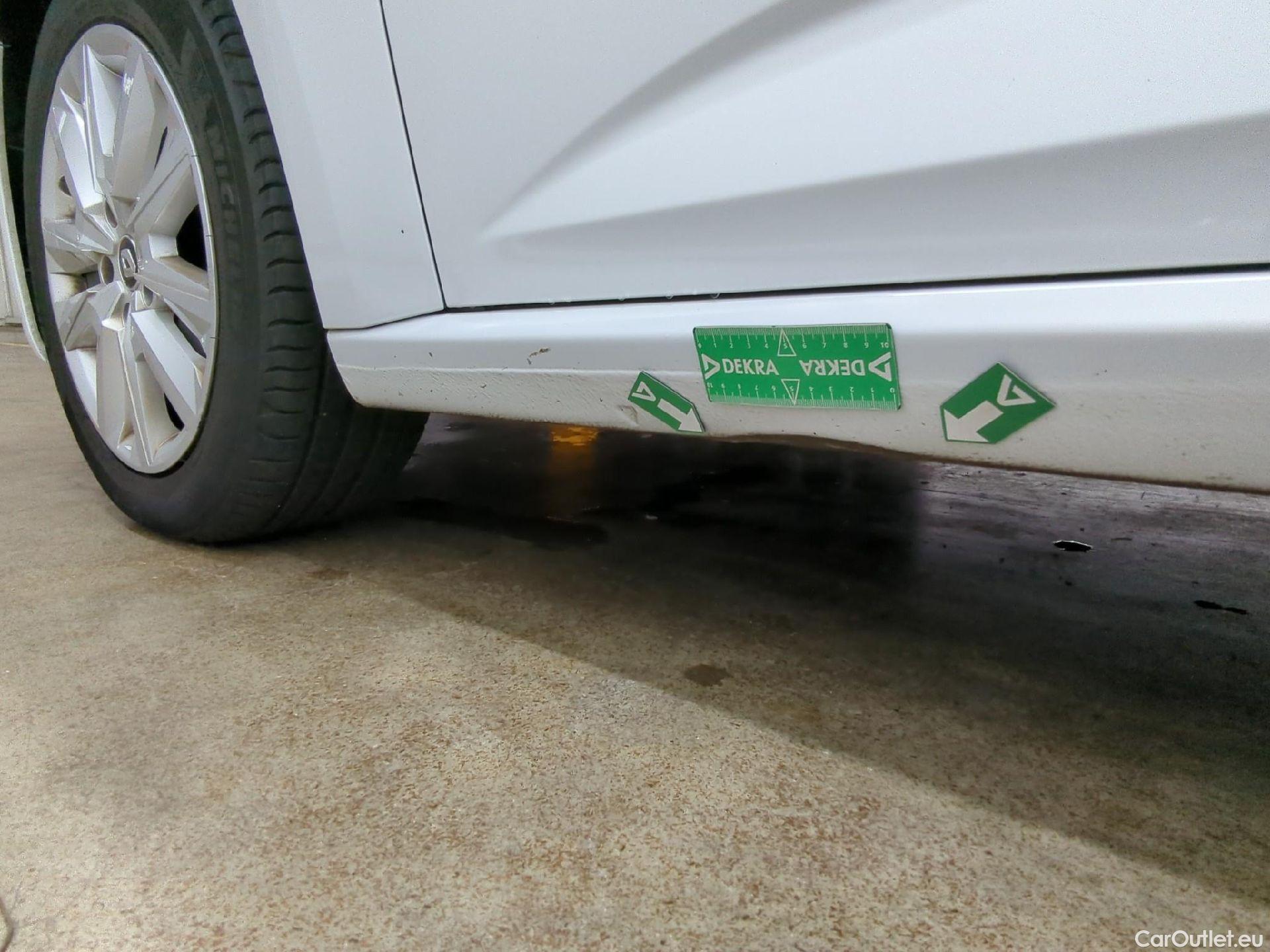  Renault  Megane  IV Berline 5 ptes. Société Air Nav 1.5 dCi 90CV BVM6 E6 #29