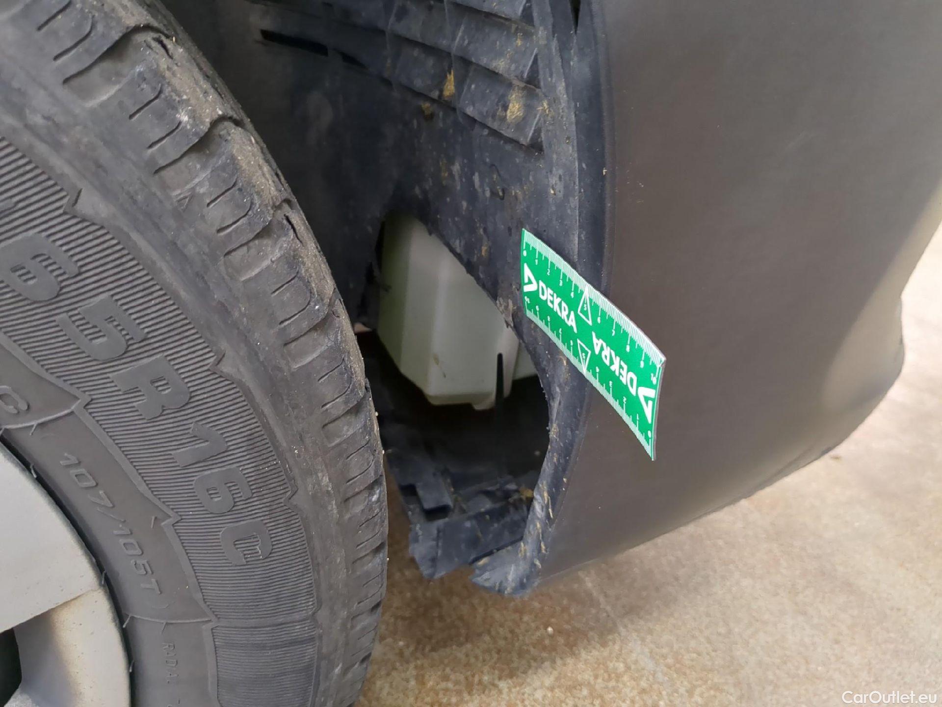  Renault  Trafic  Furgon Grand Confort L2H2 1200 1.6 dCi 125CV BVM6 E6 #1