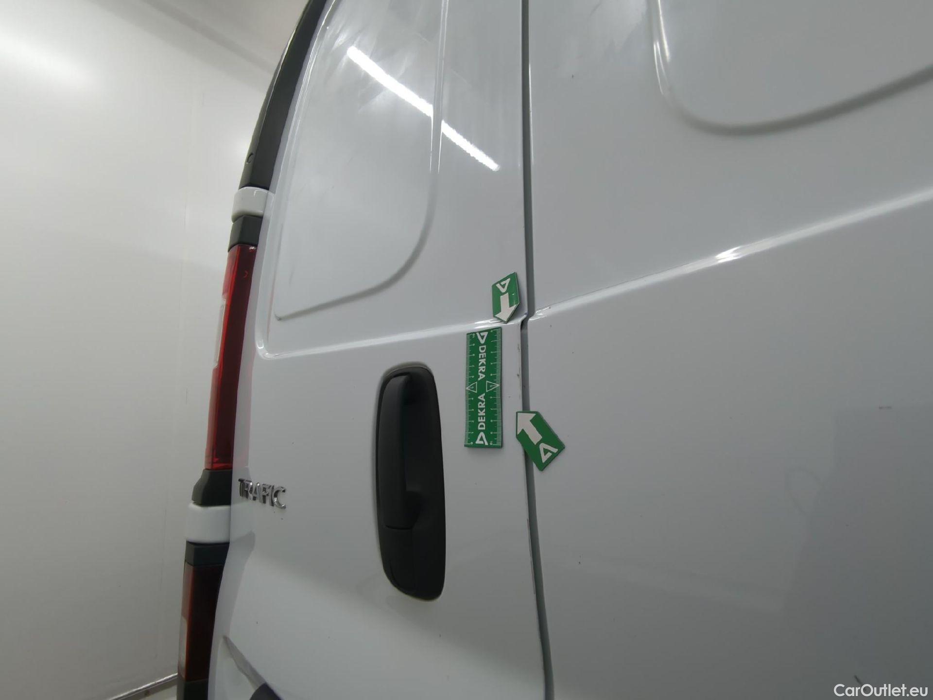  Renault  Trafic  Furgon Grand Confort L2H2 1200 1.6 dCi 125CV BVM6 E6 #16