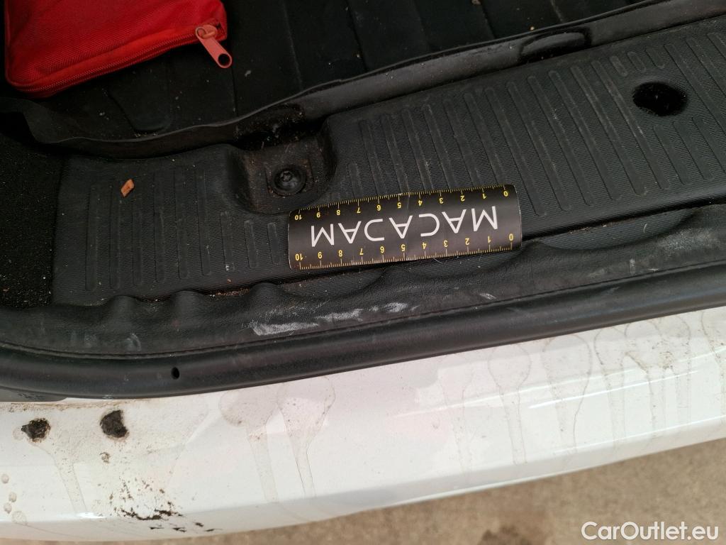  Renault  Twingo  Zen société 1.0 SCe 75CV BVM5 E6dT #18