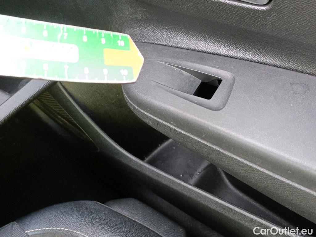  Opel  Corsa OPEL  1.2T XHL 74kW (100CV) Elegance #16