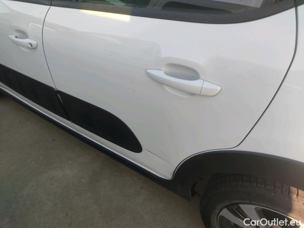  Citroen  C3 CITROEN  / 2016 / 5P / berlina con portón PureTech 60KW (82CV) FEEL (CX) #8