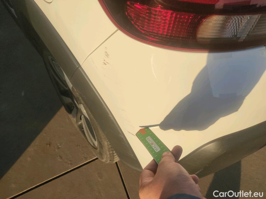  Citroen  C3 CITROEN  / 2016 / 5P / berlina con portón PureTech 60KW (82CV) FEEL (CX) #32