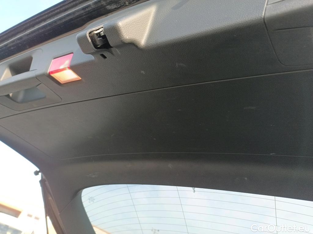  Mercedes  G-Klasee MERCEDES-BENZ Clase GLC / 2019 / 5P / todoterreno GLC 220 d 4MATIC #25