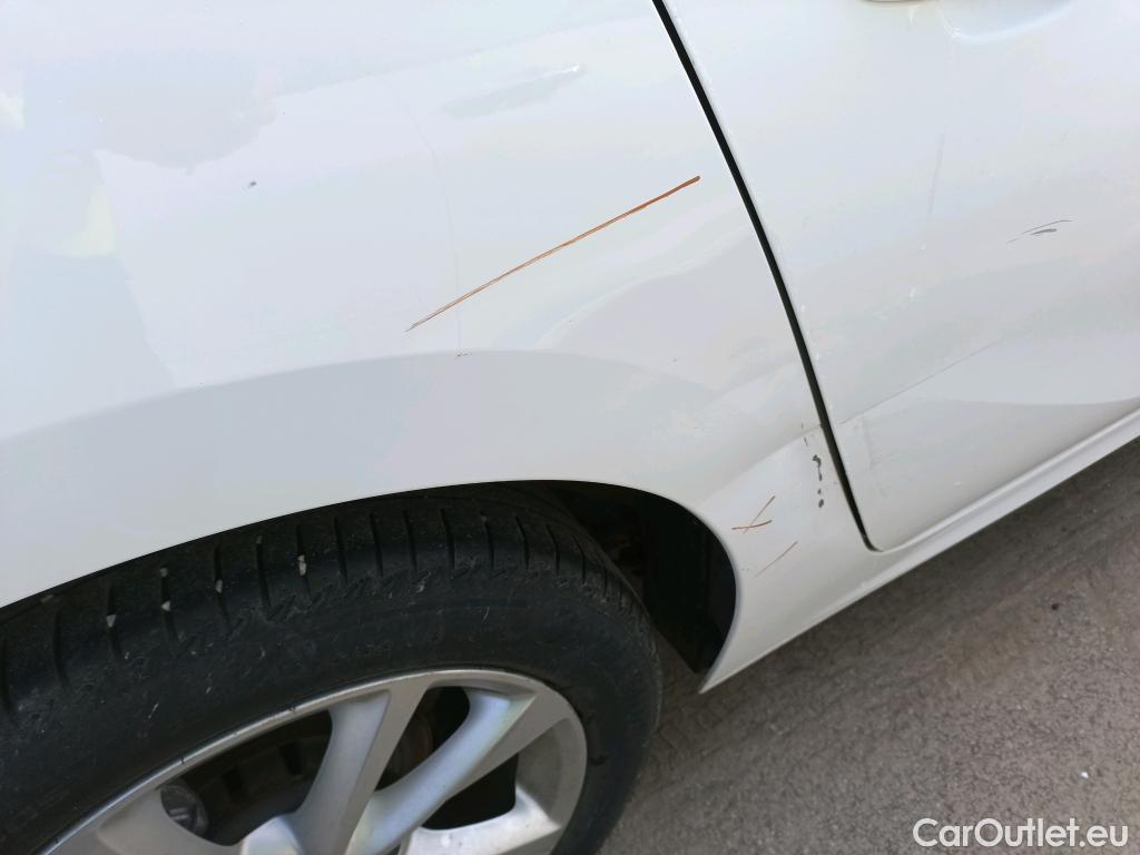  Opel  Corsa OPEL  1.2T XHL 74kW (100CV) Elegance #2