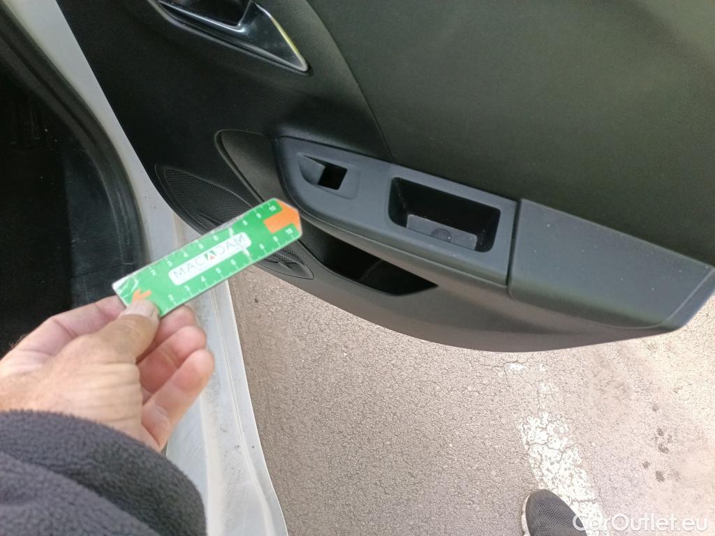  Opel  Corsa OPEL  1.2T XHL 74kW (100CV) Elegance #13