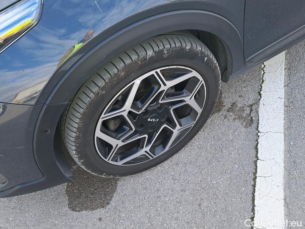  KIA  XCeed KIA  / 2022 / 5P / todoterreno 1.5 MHEV GT-line 118kW (160CV) DCT #5