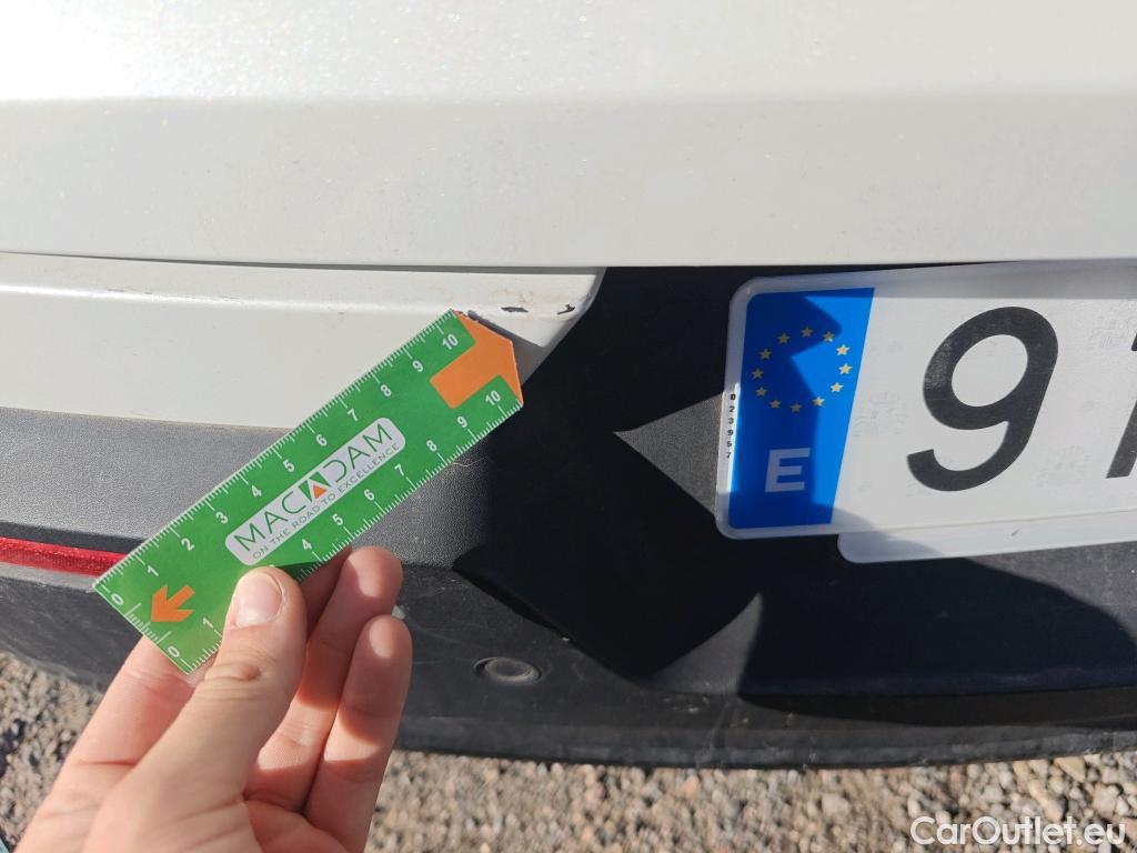  Volvo  XC 40 XC40 Plus Dark 2WD 2.0 165CV AT7 E6d #42