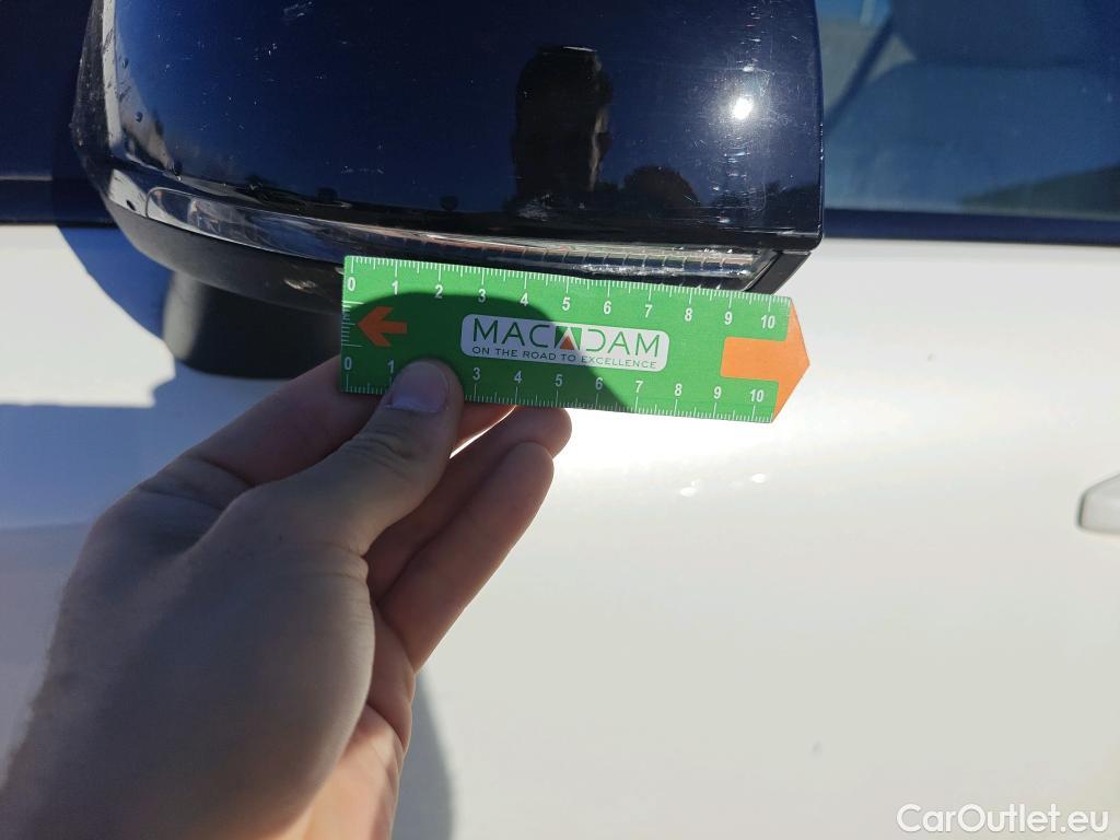  Volvo  XC 40 XC40 Plus Dark 2WD 2.0 165CV AT7 E6d #39