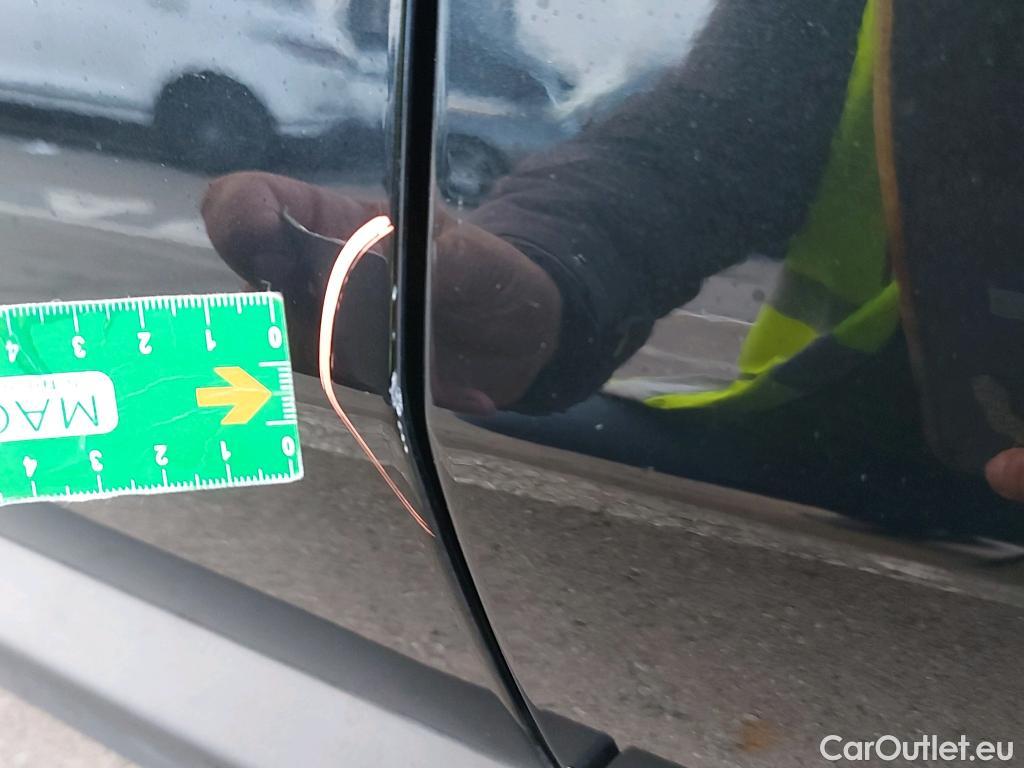  Bmw  X3 BMW  / 2017 / 5P / todoterreno xDrive20d (AC2) #27