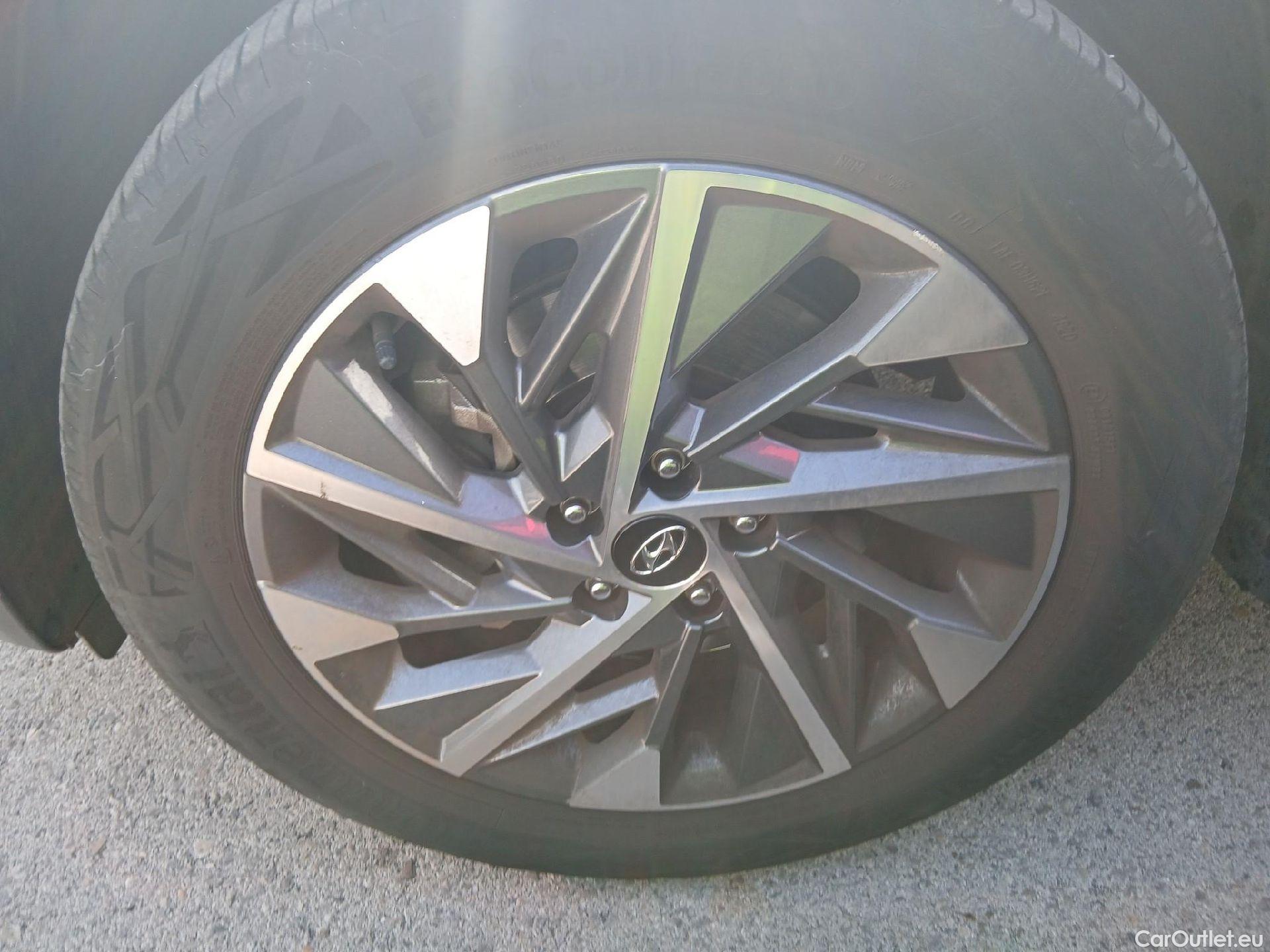  Hyundai  Tucson HYUNDAI  / 2020 / 5P / todoterreno 1.6 TGDI 110kW (150CV) 48V Tecno 2C #7