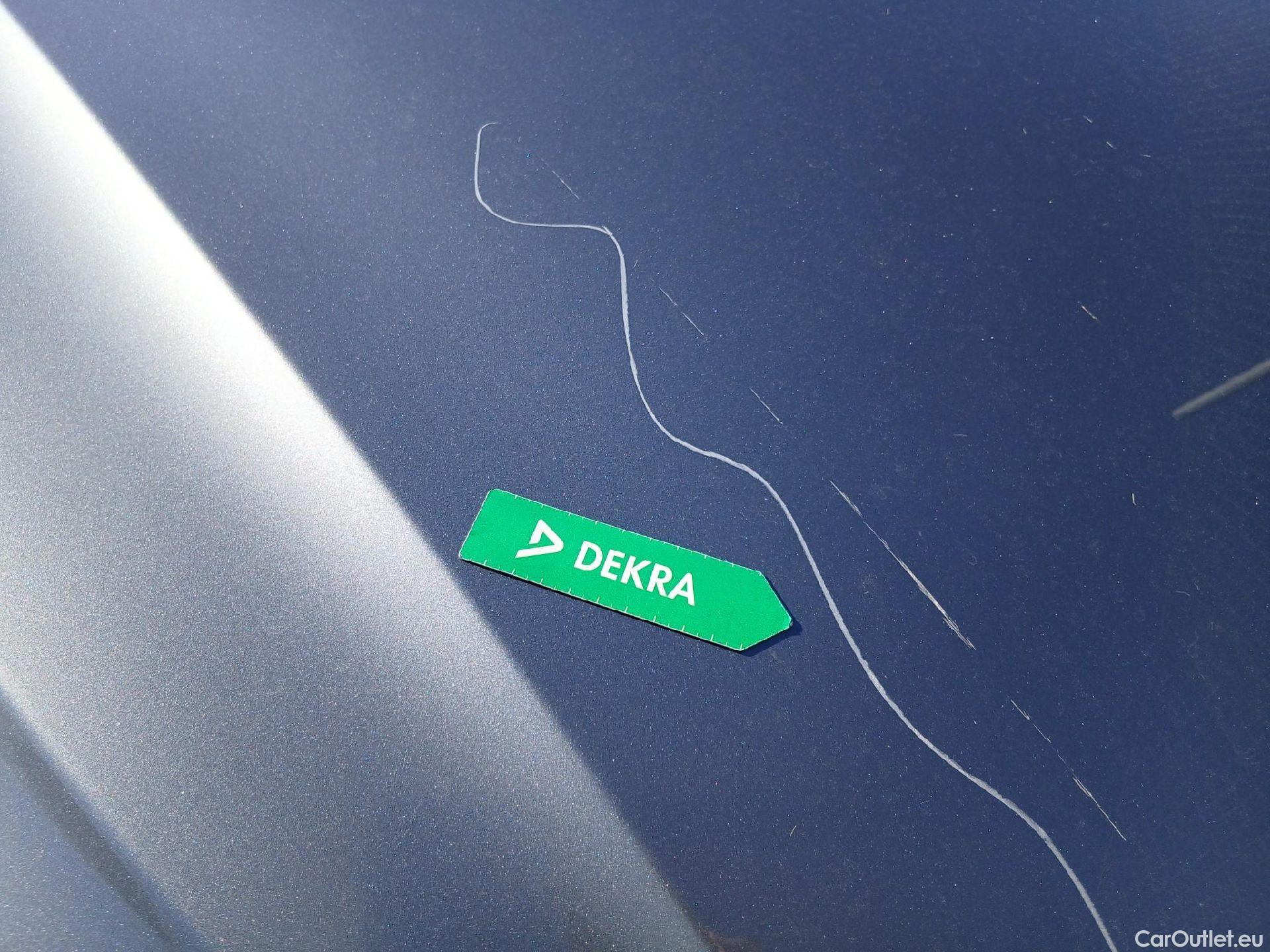  Volvo  XC60 VOLVO  / 2017 / 5P / todoterreno 2.0 T6 AWD Recharge R-Design Exp Auto #6