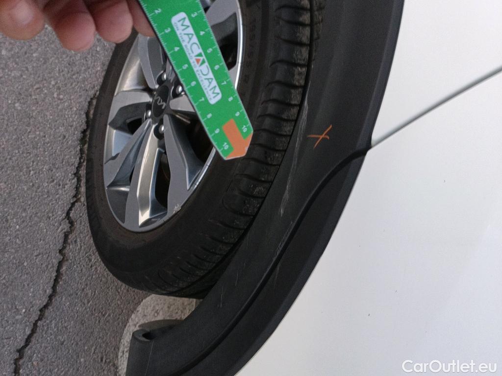  KIA  STONIC KIA  / 2017 / 5P / todoterreno 1.0 T-GDi 74kW (100CV) MHEV iMT Concept #5