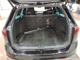  Volkswagen  Passat Variant 2.0 TDI SCR DSG 4Motion Elegance Automatic Diesel  31 #5