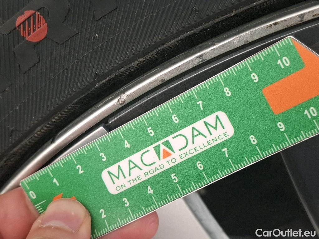  Tesla  Model Y TESLA  / 2020 / 5P / SUV Grand Autonomie Dual Motor AWD #11