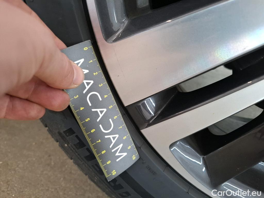  Peugeot  3008  Allure Pack 1.2 PureTech 130CV BVA8 E6d #14