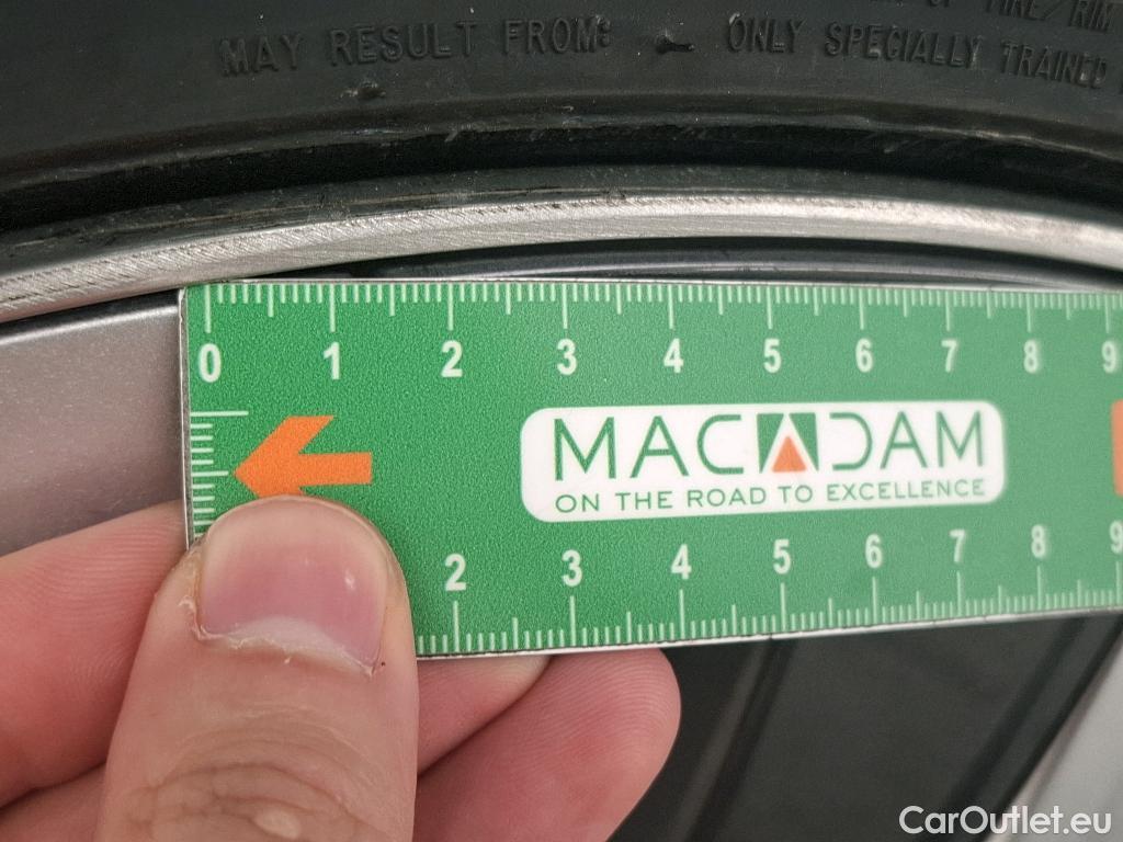  Tesla  Model Y TESLA  / 2020 / 5P / SUV Grand Autonomie Dual Motor AWD #10