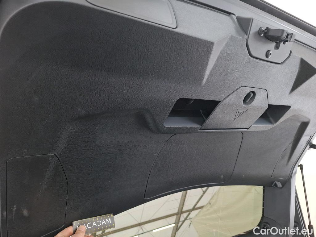  Peugeot  3008  Allure Pack 1.2 PureTech 130CV BVA8 E6d #26