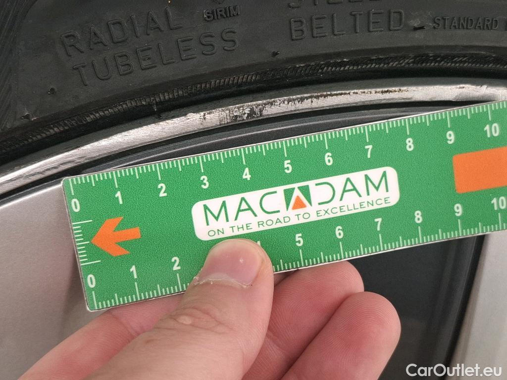  Tesla  Model Y TESLA  / 2020 / 5P / SUV Grand Autonomie Dual Motor AWD #17