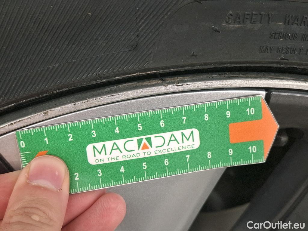  Tesla  Model Y TESLA  / 2020 / 5P / SUV Grand Autonomie Dual Motor AWD #9