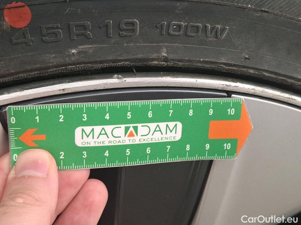  Tesla  Model Y TESLA  / 2020 / 5P / SUV Grand Autonomie Dual Motor AWD #22