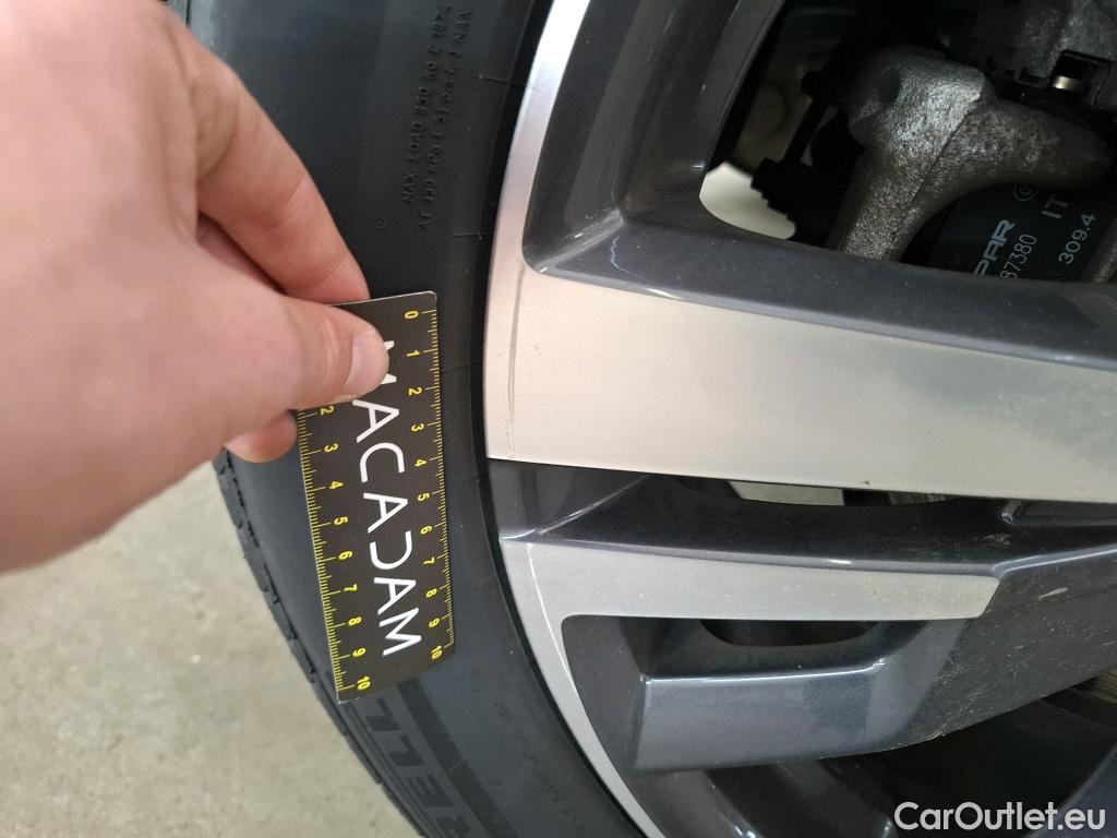  Peugeot  3008  Allure Pack 1.2 PureTech 130CV BVA8 E6d #25