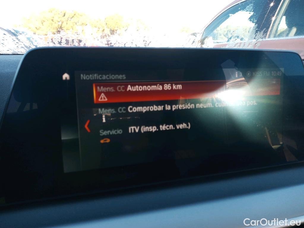  Bmw  Serie 5 BMW  / 2016 / 4P / sedán 530e iPerformance #13