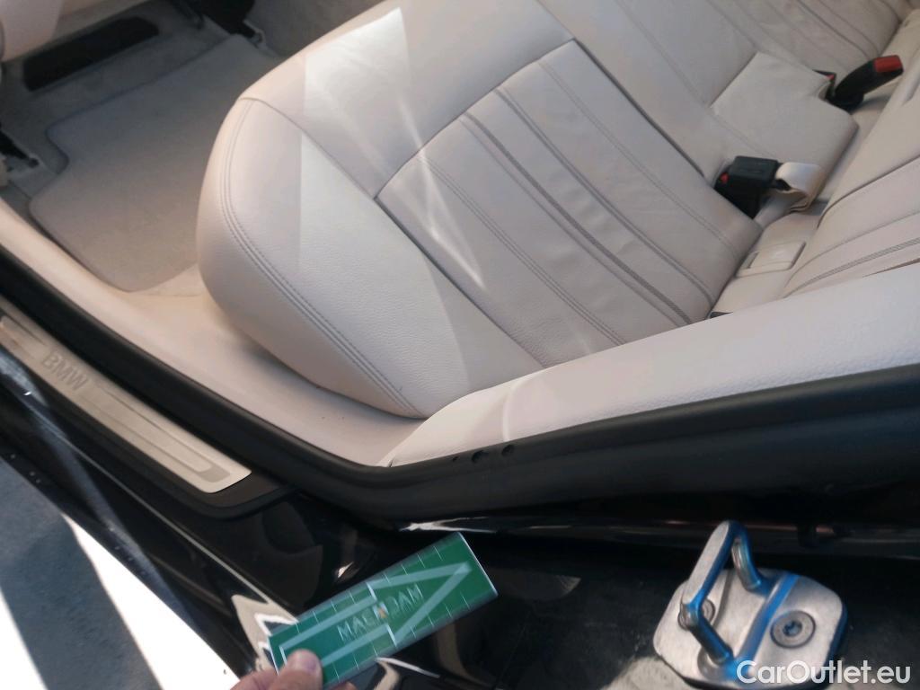  Bmw  Serie 5 BMW  / 2016 / 4P / sedán 530e iPerformance #4