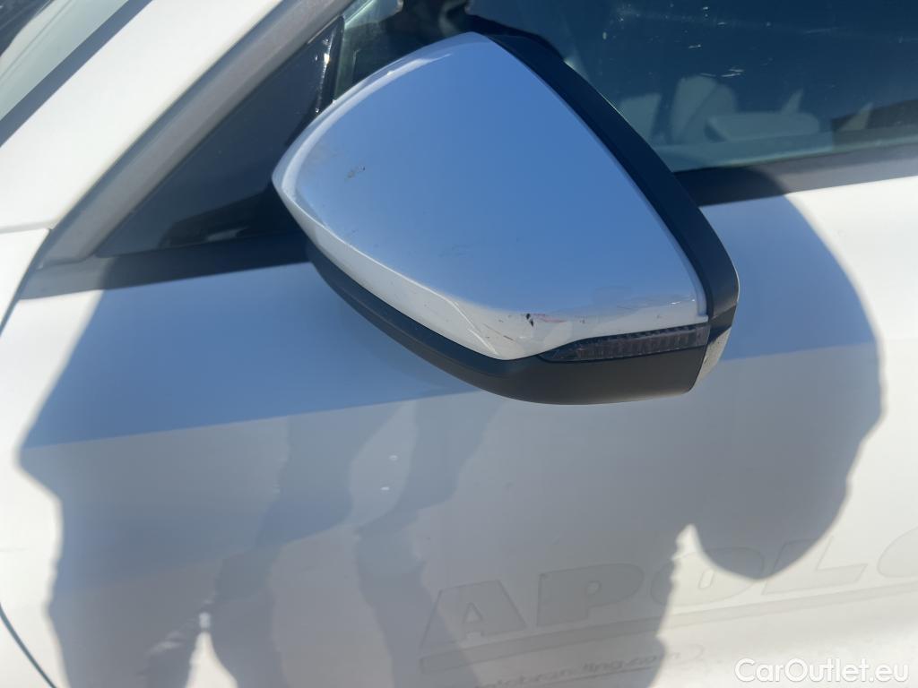  Audi  A3 AUDI  / 2020 / 5P / berlina con portón Sportback Advanced 30 TFSI 81kW S tronic (AC) #28