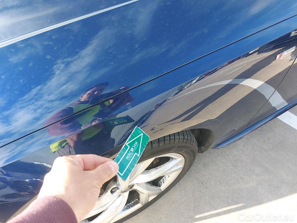  Audi  A4 AUDI  / 2019 / 4P / sedán S line 35 TDI 120kW (163CV) S tronic #10