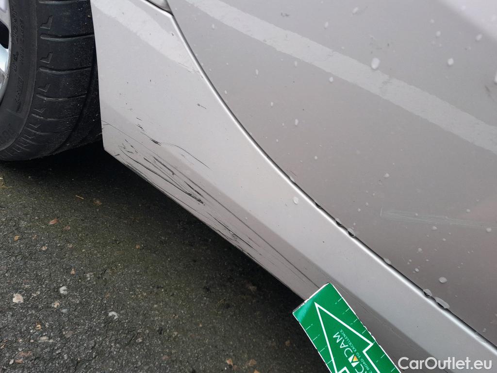  Bmw  Serie 1 BMW  / 2019 / 5P / berlina con portón 118i #23