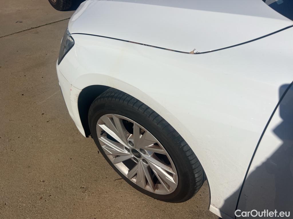  Audi  A3 AUDI  / 2020 / 5P / berlina con portón Sportback Advanced 30 TFSI 81kW S tronic (AC) #19