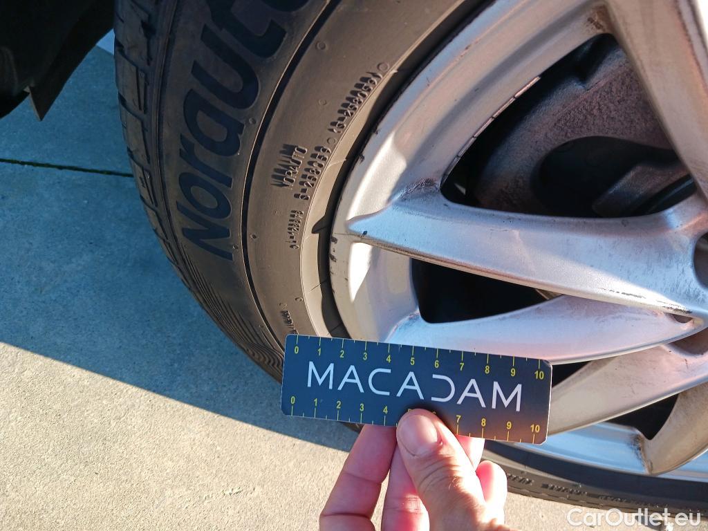  Bmw  X1 BMW  / 2019 / 5P / todoterreno sDrive16d Business #33