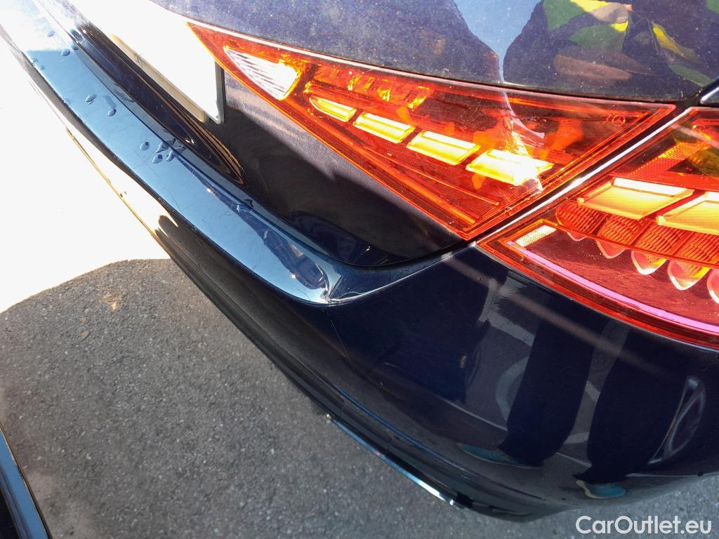  Mercedes  C-Klasse MERCEDES-BENZ Clase C / 2021 / 4P / sedán C 220 d #3