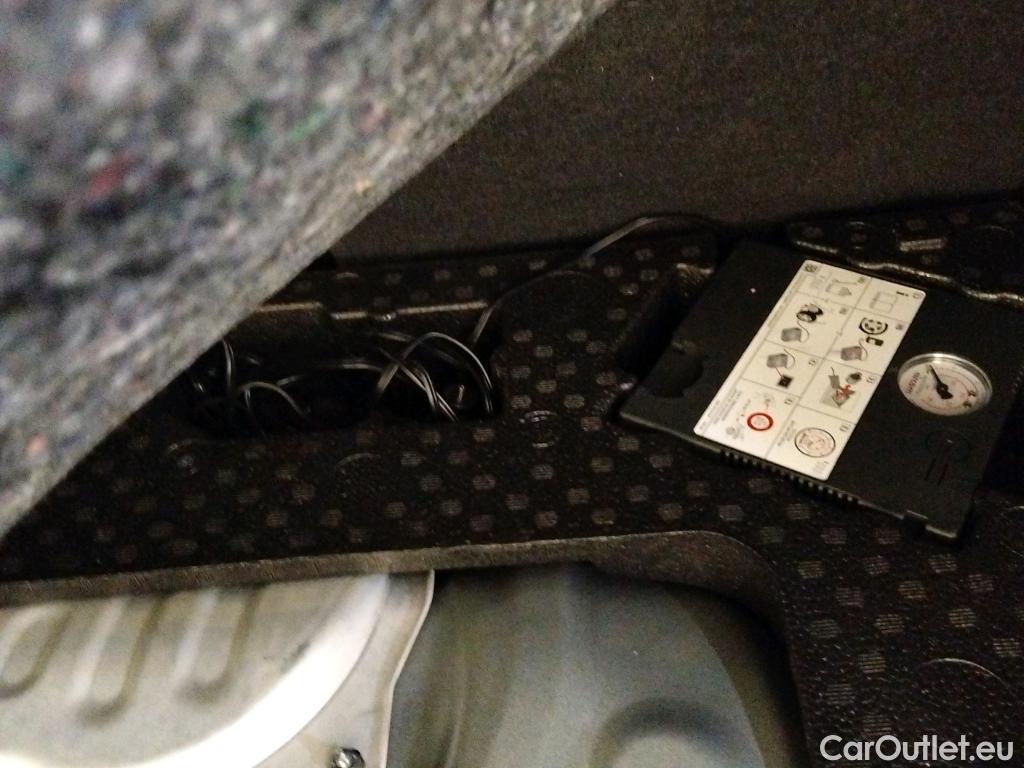  Cupra  Formentor CUPRA  / 2020 / 5P / todoterreno 1.4 e-Hybrid 150kW (204 CV) DSG (AC) #8